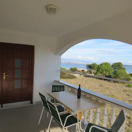 Gogo Br 5 Apartment *